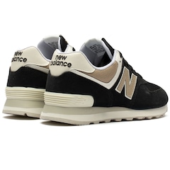 Tênis New Balance 574 Windbreaker - Feminino - Foto 4