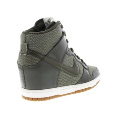 Tênis Nike Dunk Sky Hi Essential - Sneaker - Feminino - Foto 8