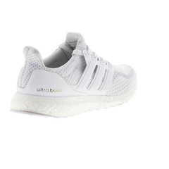 Tênis adidas UltraBoost - Feminino - Foto 8