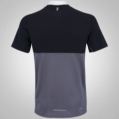 Camiseta Nike Racer - Masculina - Foto 2