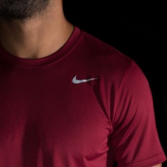 Camiseta Nike Legend 2.0 - Masculina - Foto 6