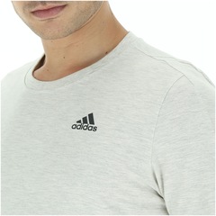 Camiseta adidas Essentials Base - Masculina - Foto 3