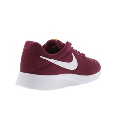 Tênis Nike Tanjun - Feminino - Foto 8