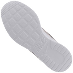 Tênis Nike Tanjun - Feminino - Foto 10