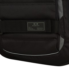 Mochila Oakley Enduro 2.0 - 30 Litros - Foto 6