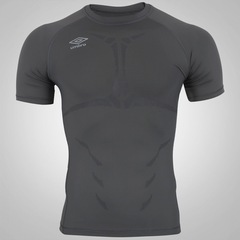 Camisa Térmica Umbro TWR Graphic - Masculina - Foto 1