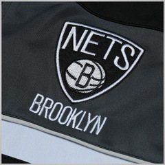 Jaqueta com Capuz NBA Brooklyn Nets Trilobal - Masculina - Foto 7