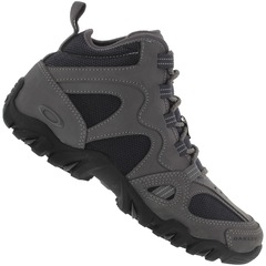 Bota Oakley Shactor Mid - Masculina - Foto 1