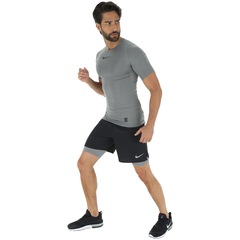 Bermuda Térmica Nike Pro - Masculina - Foto 6