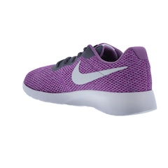 Tênis Nike Tanjun SE - Feminino - Foto 6