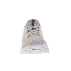 Tênis adidas UltraBoost - Feminino - Foto 3