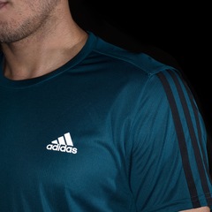 Camiseta adidas Run 3S Tee - Masculina - Foto 4