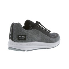 Tênis Nike ZM Winflo 5 Run Shield - Feminino - Foto 8
