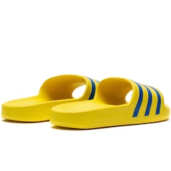 Chinelo adidas Adilette Aqua - Unissex - Foto 4