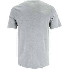 Camiseta Nike Club Vneck - Masculina - Foto 6