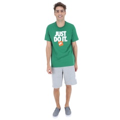 Camiseta Nike Sportswear Tee HBR 3 - Masculina - Foto 4