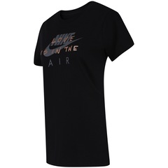 Camiseta Nike Sportswear Love Is In The Air - Feminina - Foto 4