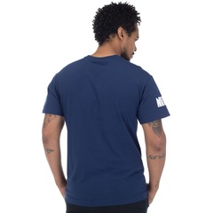 Camiseta Nike Sportswear SS Tee Classic - Masculina - Foto 3
