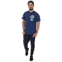 Camiseta Nike Sportswear SS Tee Classic - Masculina - Foto 5