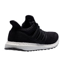 Tênis adidas UltraBoost U - Feminino - Foto 8