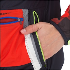 Jaqueta Corta-vento com Capuz Nike Windrunner - Masculina - Foto 5