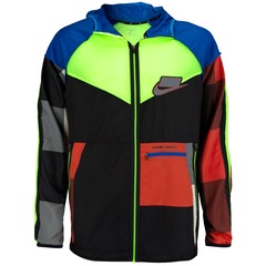 Jaqueta Corta-vento com Capuz Nike Windrunner - Masculina - Foto 7
