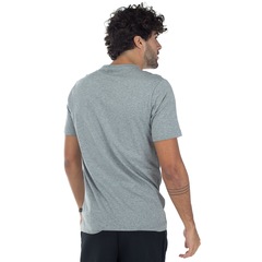 Camiseta Puma Brand Graphic - Masculina - Foto 3