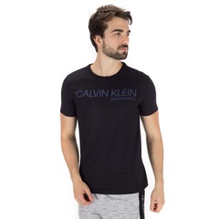 Camiseta Calvin Klein Básica - Masculina - Foto 2