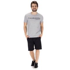 Camiseta Calvin Klein Básica - Masculina - Foto 4