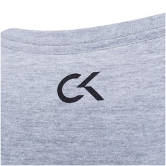 Camiseta Calvin Klein Básica - Masculina - Foto 6