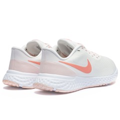 Tênis Nike Revolution 5 - Feminino - Foto 8