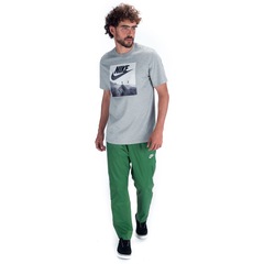 Camiseta Nike Sportswear Air - Masculina - Foto 4
