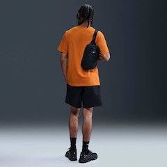 Camiseta Básica Nike Club Logo Pequeno Masculina - Foto 6