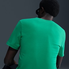 Camiseta Básica Nike Club Logo Pequeno Masculina - Foto 5