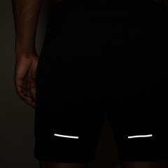 Bermuda ASICS Performance Tech - Masculina - Foto 7