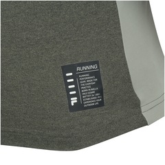 Camiseta com Proteção Solar UV Fila Run Gear - Masculina - Foto 6