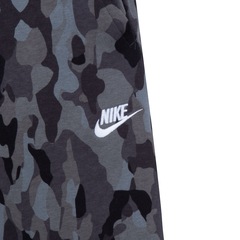 Bermuda Nike Sportwear Club Short FT Camo - Masculina - Foto 5