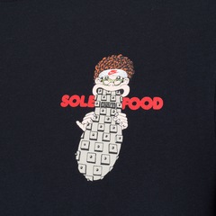 Camiseta Nike Sportwear SS Tee Food - Masculina - Foto 3