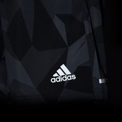 Bermuda adidas Run It Camouflage - Masculina - Foto 5