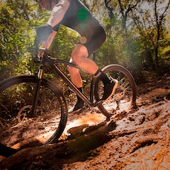 Mountain Bike Caloi Carbon Ibex - Aro 29 - Câmbio Traseiro Shimano Deore - 12 Marchas - Foto 14
