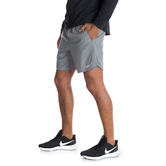 Bermuda Nike Challenger Short 7BF - Masculina - Foto 4