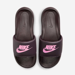 Chinelo Nike Victori One - Slide - Feminino - Foto 1