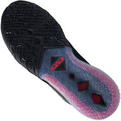 Tênis Nike Lebron XVIII Low - Masculino - Foto 10