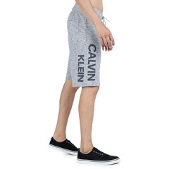 Bermuda de Moletom Masculina Calvin Klein - Foto 4