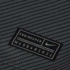 Camisa de Goleiro Liverpool I 21/22 Nike - Masculina - Foto 5