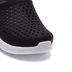 Sandália Crocs Infantil Literide Clog - Foto 8
