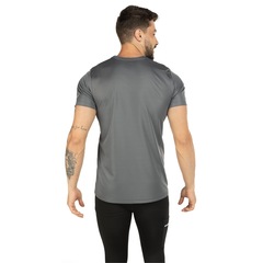 Camiseta ASICS Manga Curta Logo Estampado - Masculina - Foto 3