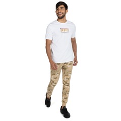 Camiseta Puma Manga Curta Graphic Metallic Tea - Masculina - Foto 4