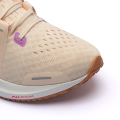 Tênis Nike Air Zoom Vomero 16 - Feminino - Foto 9