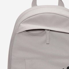 Mochila Nike Elemental Hbr 21L Recortes Respiráveis - Foto 3